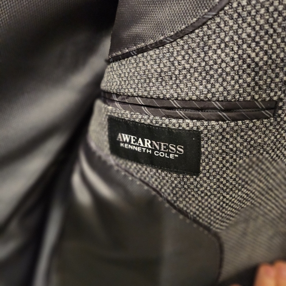Kenneth Cole AWEARNESS Grey Sport Coat Blazer Size 38 Long Elbow Patch - Picture 5 of 7
